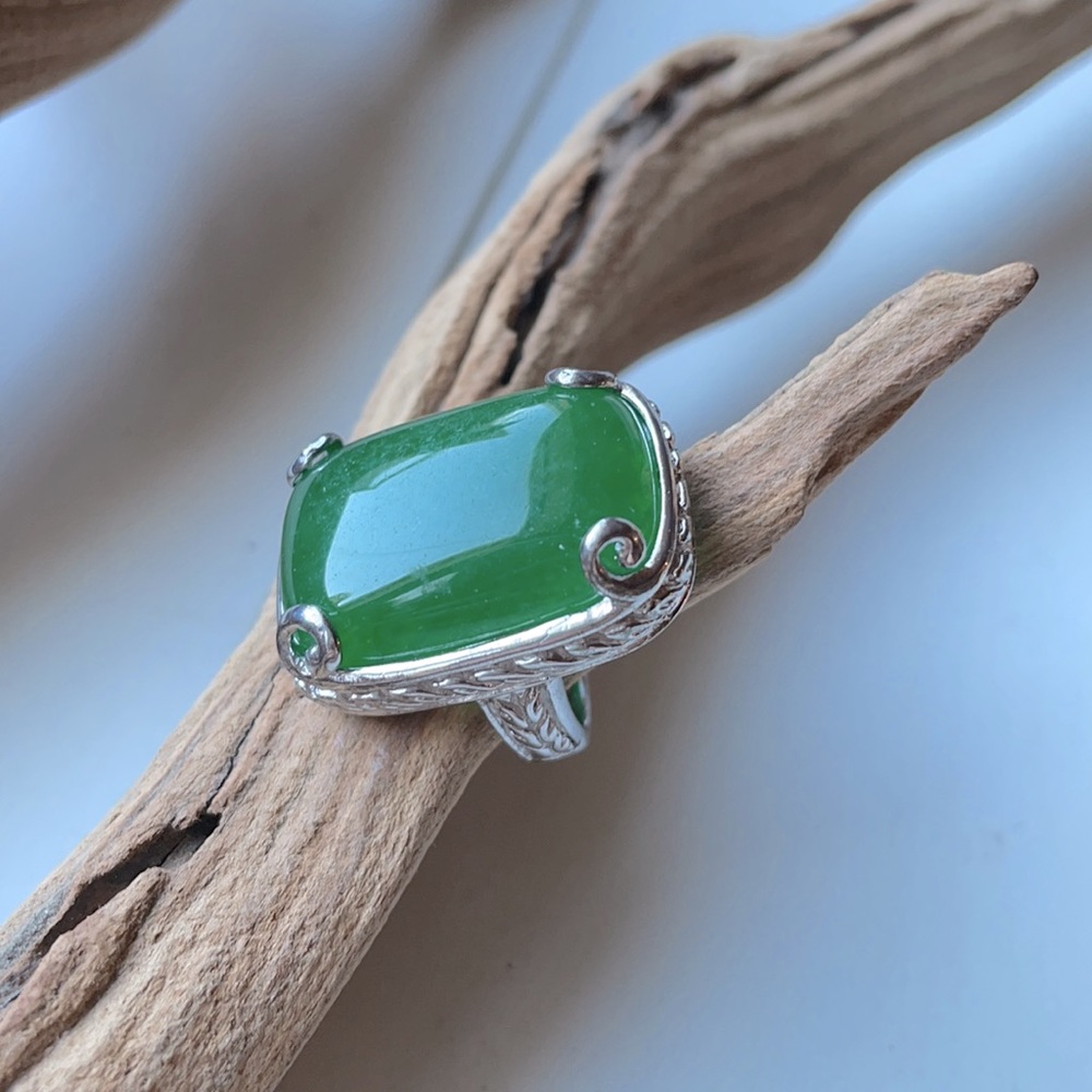 Vera & Co Green Quartzite Silver Swirl Ring Sz 6.5